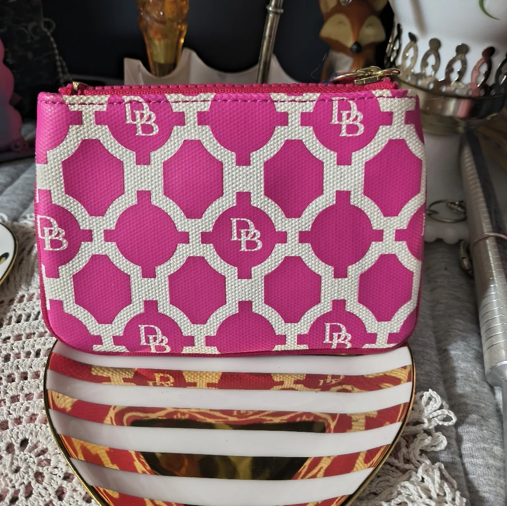 Dooney & Bourke Pink and White Geometric Clutch - Picture 2 of 3